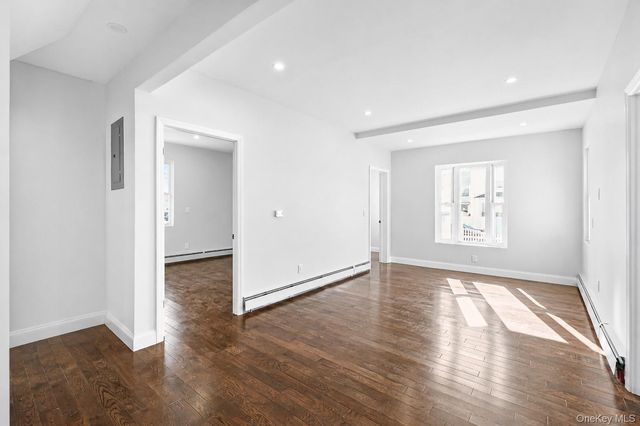 21704 135th Avenue, Springfield Gardens, NY 11413