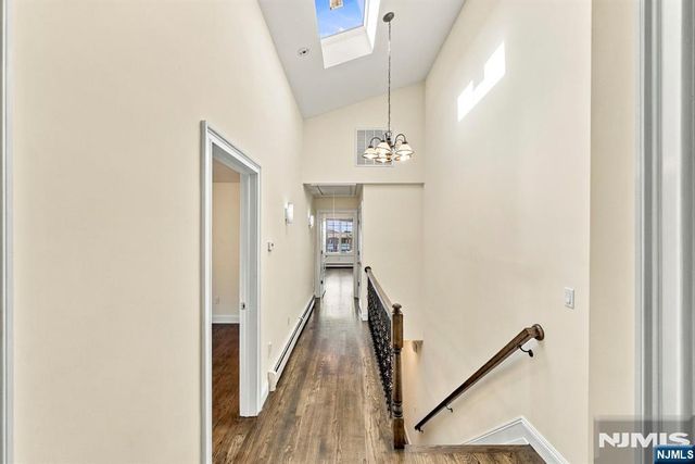 125 Edsall Boulevard B, Palisades Park, NJ 07650