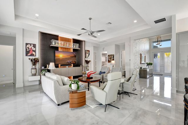 9828 Pecorino Isle, Boynton Beach, FL 33473