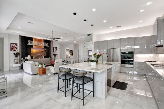 9828 Pecorino Isle, Boynton Beach, FL 33473