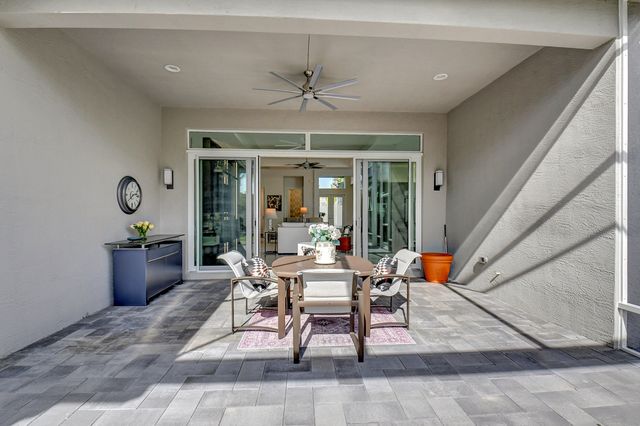 9828 Pecorino Isle, Boynton Beach, FL 33473