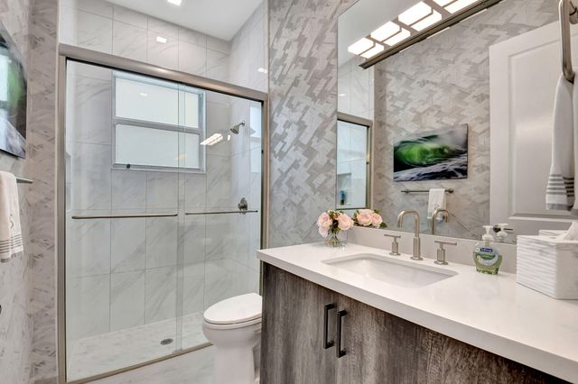 9828 Pecorino Isle, Boynton Beach, FL 33473