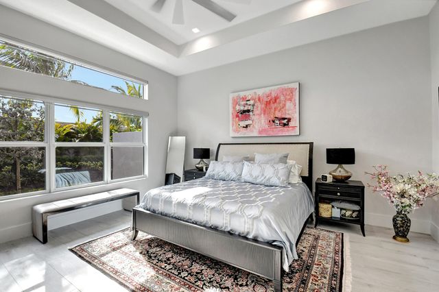 9828 Pecorino Isle, Boynton Beach, FL 33473