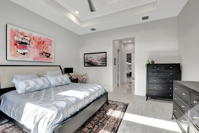 9828 Pecorino Isle, Boynton Beach, FL 33473