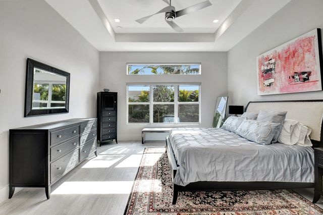 9828 Pecorino Isle, Boynton Beach, FL 33473