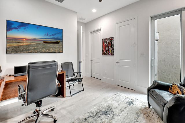 9828 Pecorino Isle, Boynton Beach, FL 33473