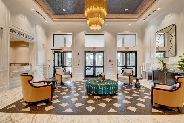 9828 Pecorino Isle, Boynton Beach, FL 33473