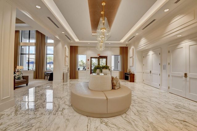 9828 Pecorino Isle, Boynton Beach, FL 33473