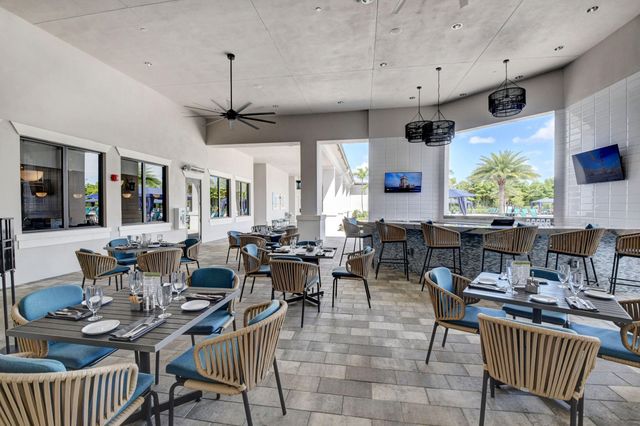 9828 Pecorino Isle, Boynton Beach, FL 33473