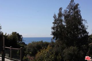 633 Radcliffe Avenue, Pacific Palisades, CA 90272