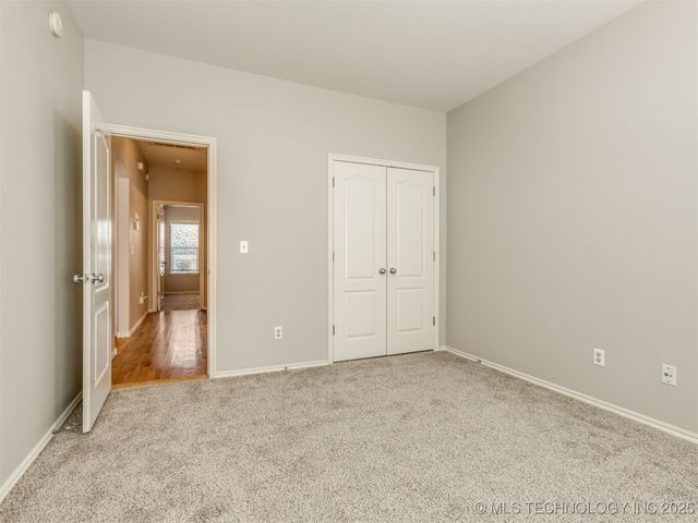 203 E 125th Place S, Jenks, OK 74037