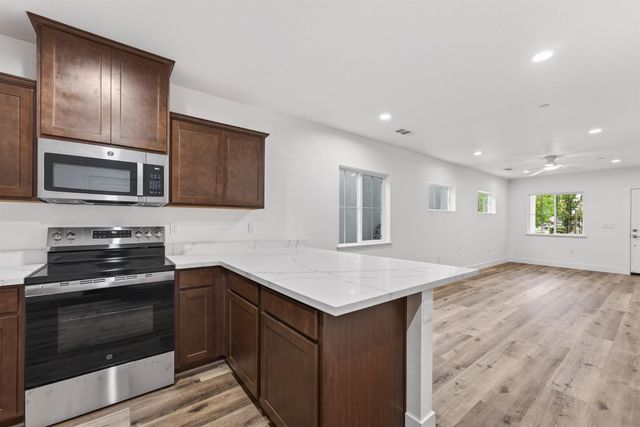 3025 Havencove Way, Modesto, CA 95355