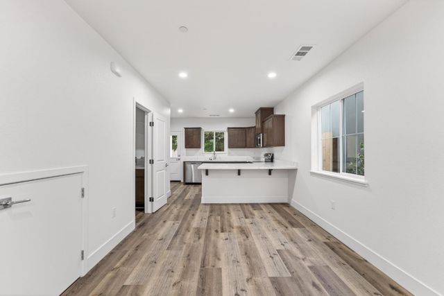 3025 Havencove Way, Modesto, CA 95355