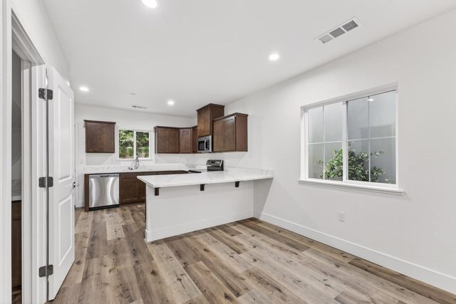 3025 Havencove Way, Modesto, CA 95355