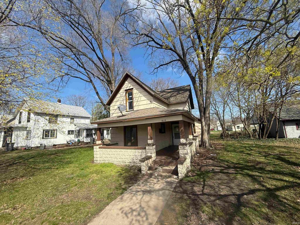 810 W Wolf Avenue, Elkhart, IN 46516