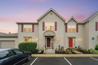 5716 Canehill Lane, Hilliard, OH 43026