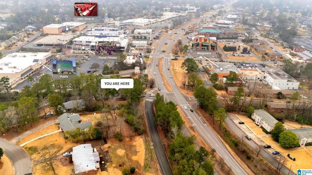 1939 OLD CREEK TRAIL, Vestavia Hills, AL 35216
