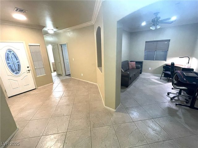 3562 Driving Range Street, Las Vegas, NV 89122