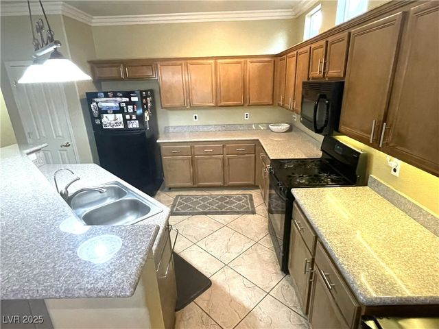 3562 Driving Range Street, Las Vegas, NV 89122