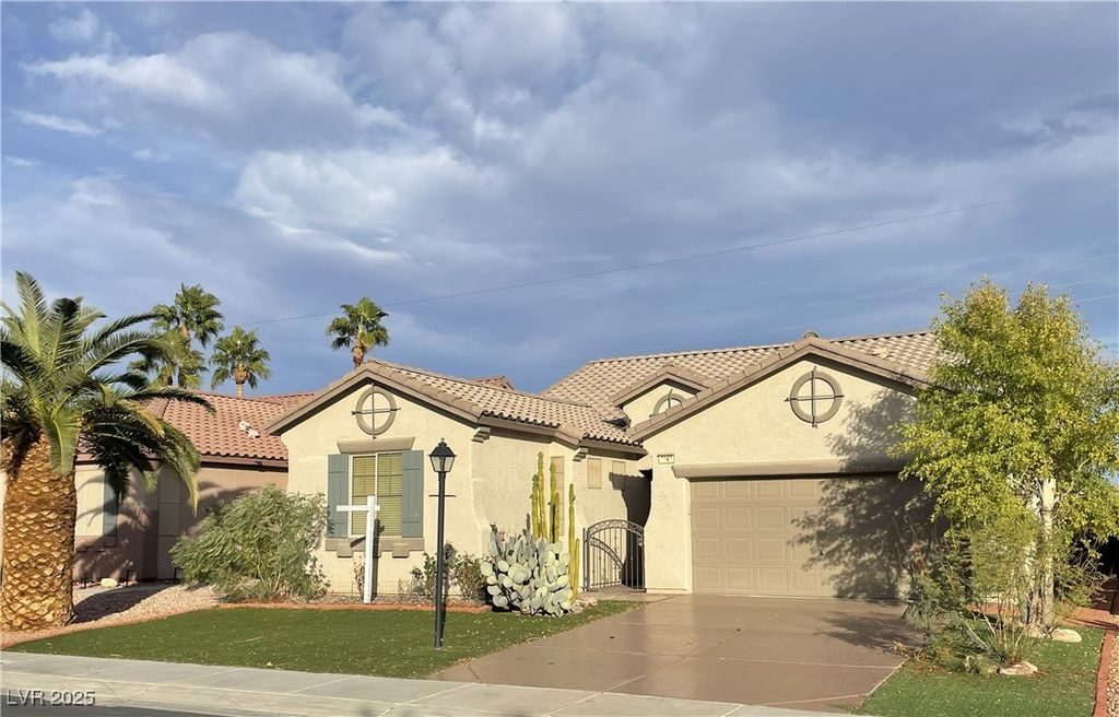 3562 Driving Range Street, Las Vegas, NV 89122