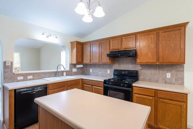 5911 Steiner, Kyle, TX 78640