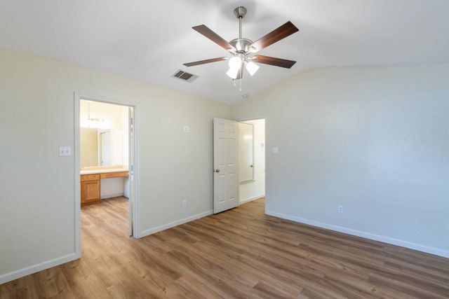 5911 Steiner, Kyle, TX 78640