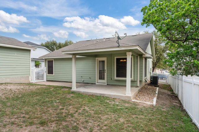 5911 Steiner, Kyle, TX 78640