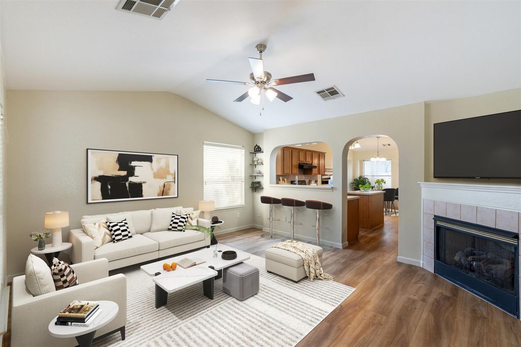 5911 Steiner, Kyle, TX 78640