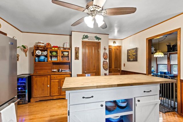 4132 BAYSIDE ROAD, Suamico, WI 54173