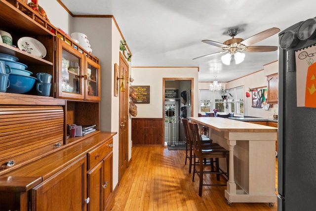 4132 BAYSIDE ROAD, Suamico, WI 54173