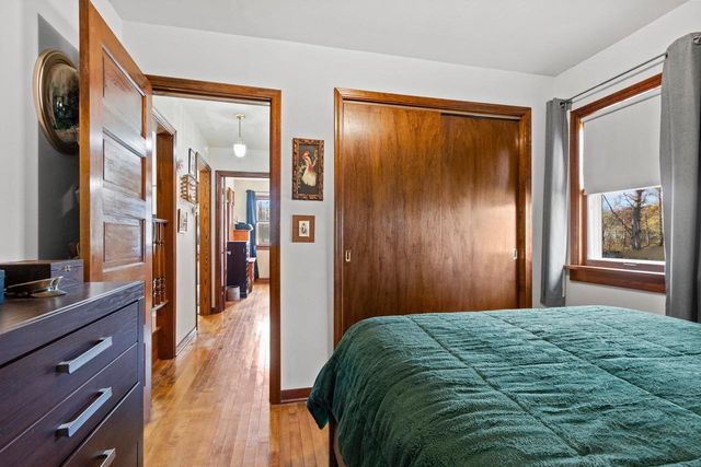 4132 BAYSIDE ROAD, Suamico, WI 54173