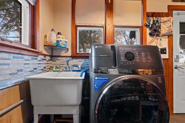 4132 BAYSIDE ROAD, Suamico, WI 54173