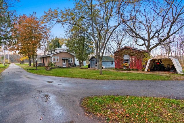 4132 BAYSIDE ROAD, Suamico, WI 54173