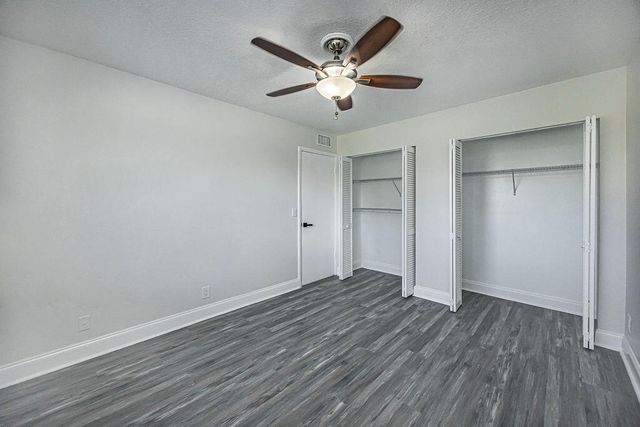 829 Camino Road 206-c, Delray Beach, FL 33445