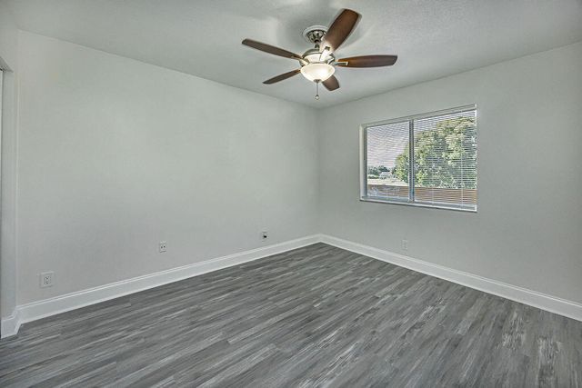 829 Camino Road 206-c, Delray Beach, FL 33445