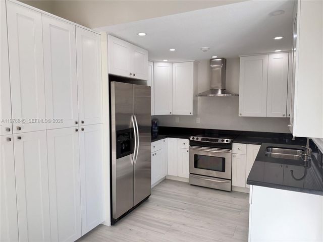 10241 SW 132nd Ave 0, Miami, FL 33186