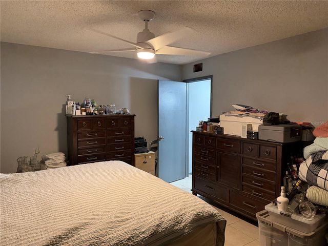 781 W LANCASTER ROAD B37, Orlando, FL 32809