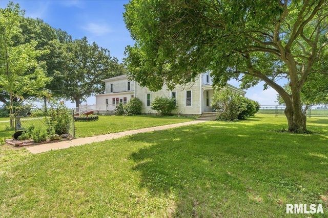 17124 Engle Street, Athens, IL 62613