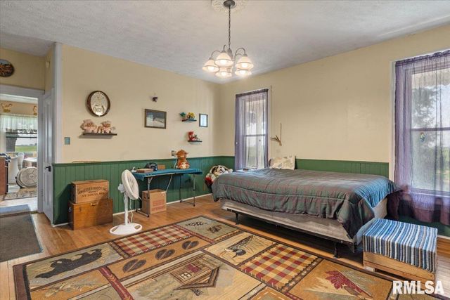 17124 Engle Street, Athens, IL 62613