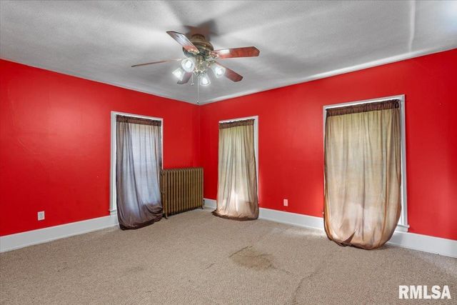 17124 Engle Street, Athens, IL 62613