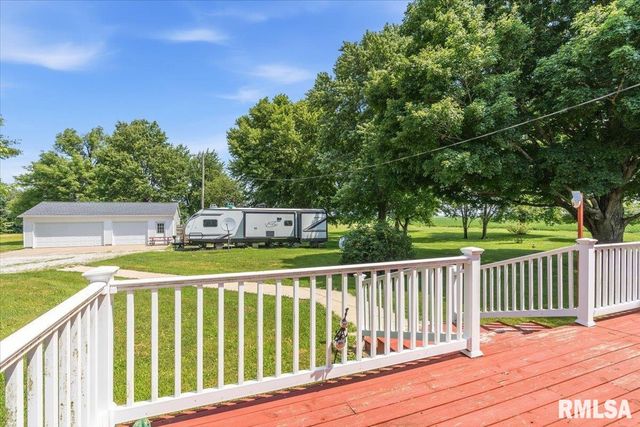 17124 Engle Street, Athens, IL 62613