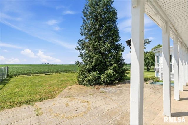 17124 Engle Street, Athens, IL 62613