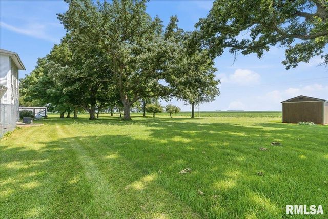 17124 Engle Street, Athens, IL 62613