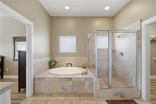 227 Windjammer St, Rockport, TX 78382