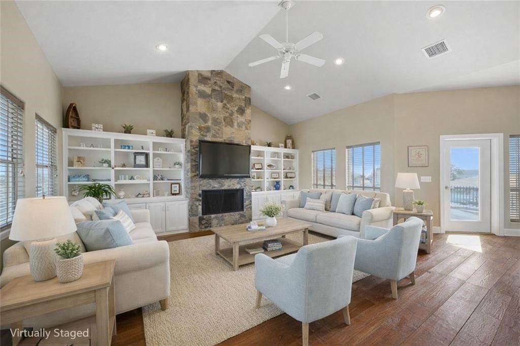 227 Windjammer St, Rockport, TX 78382 — photo 5