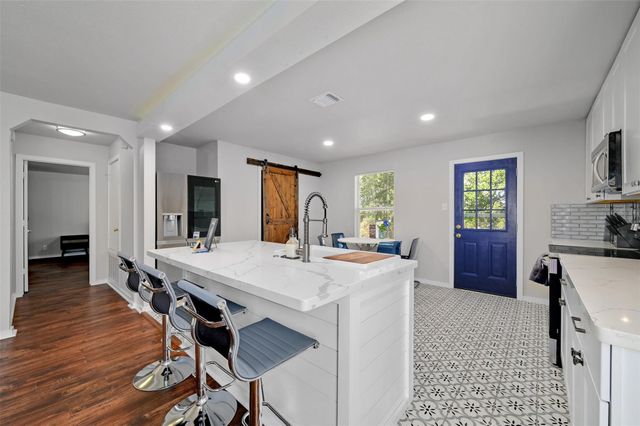610 Duke BND, New Braunfels, TX 78130