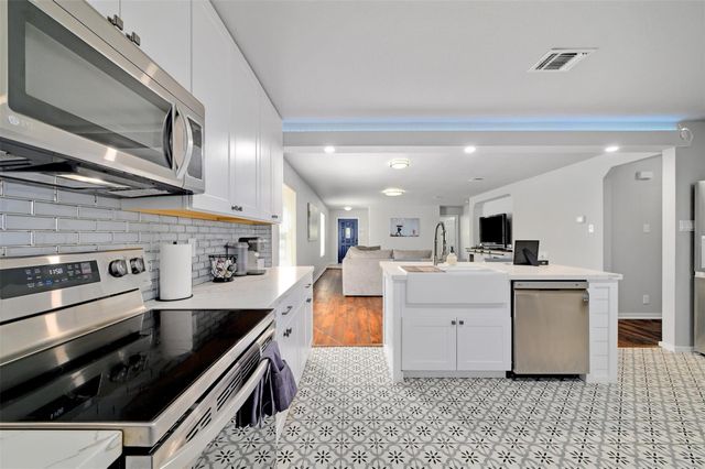 610 Duke BND, New Braunfels, TX 78130