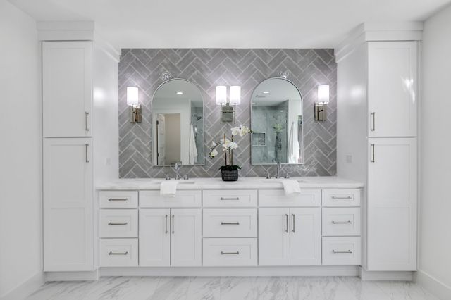 7124 Meadow Road, Dallas, TX 75230