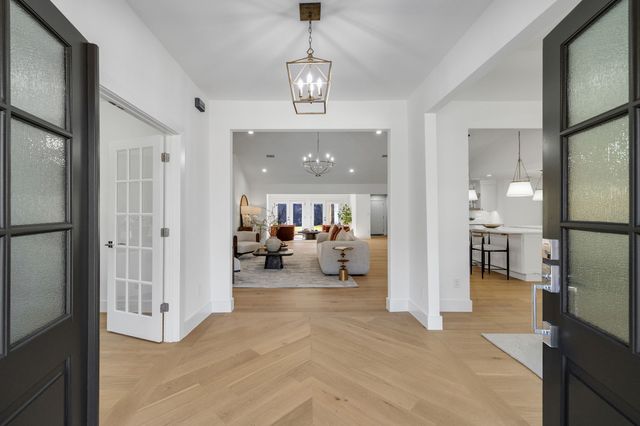 7124 Meadow Road, Dallas, TX 75230