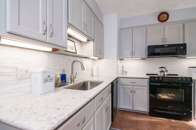 332-334 Forest Park Ave, Springfield, MA 01108